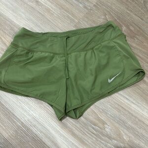 Hunter green dry fit nike shorts